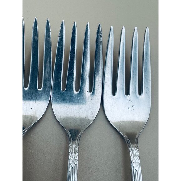 International Silver Rogers 1940 Treasure Silverplate Salad Forks Set Of 8 Vinta - Picture 4 of 10